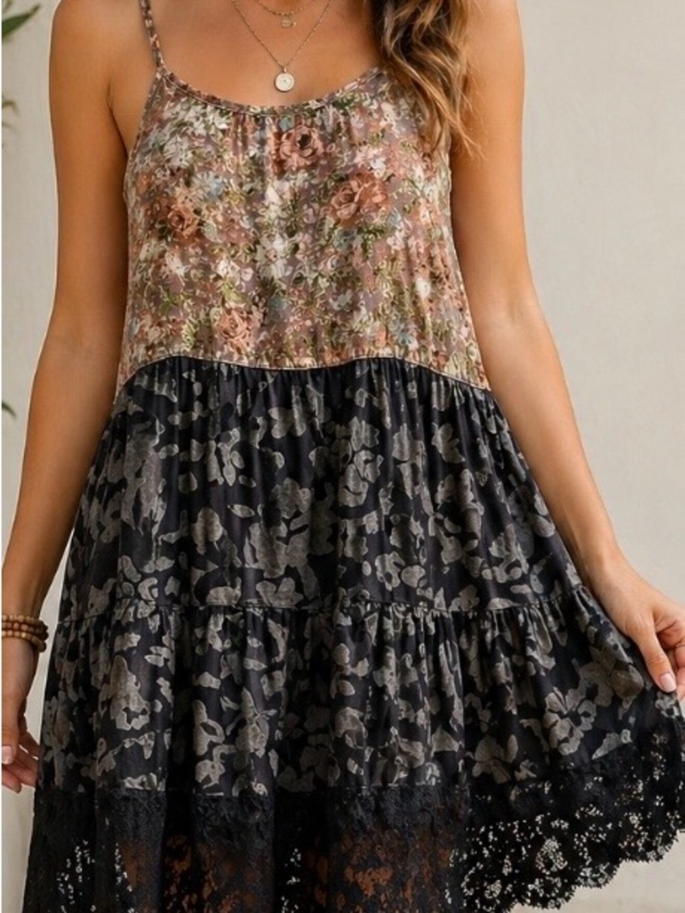 BKE Floral Tiered Mini Dress Womens Boho Lace Trim in Black & Rose Gold Western